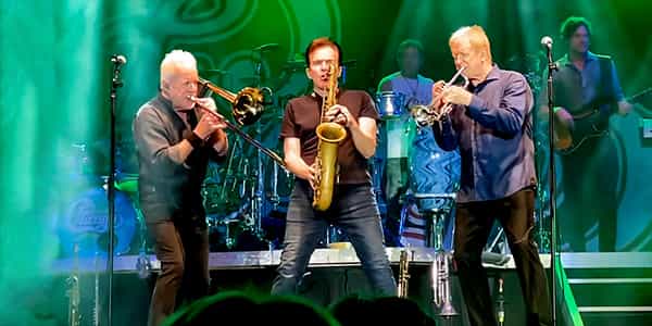 Image of Chicago The Band In Rosemont