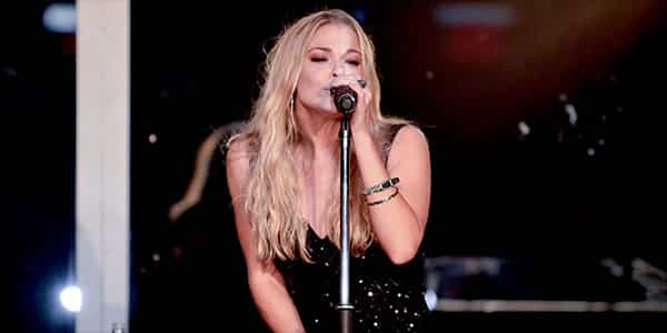 Image of Le Ann Rimes In Kingsport
