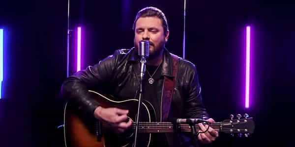 Image of Chris Young In Costa Mesa