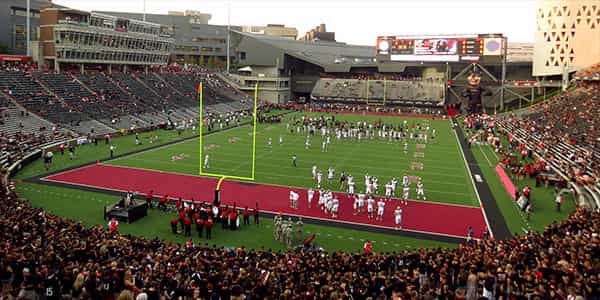 Image of Cincinnati Bearcats In Boulder
